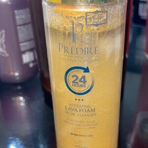 Predire Paris Hydrating Lava